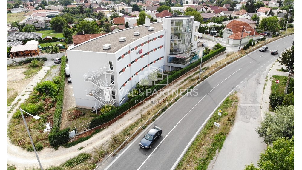 Koval & partners reality ponúkajú exkluzívne na predaj penzión AB LUX