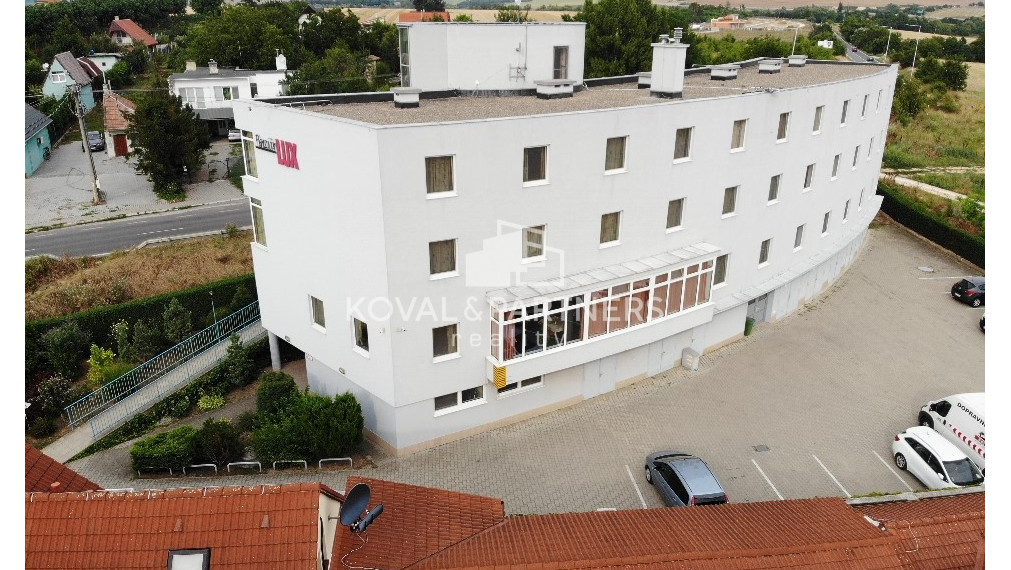 Koval & partners reality ponúkajú exkluzívne na predaj penzión AB LUX