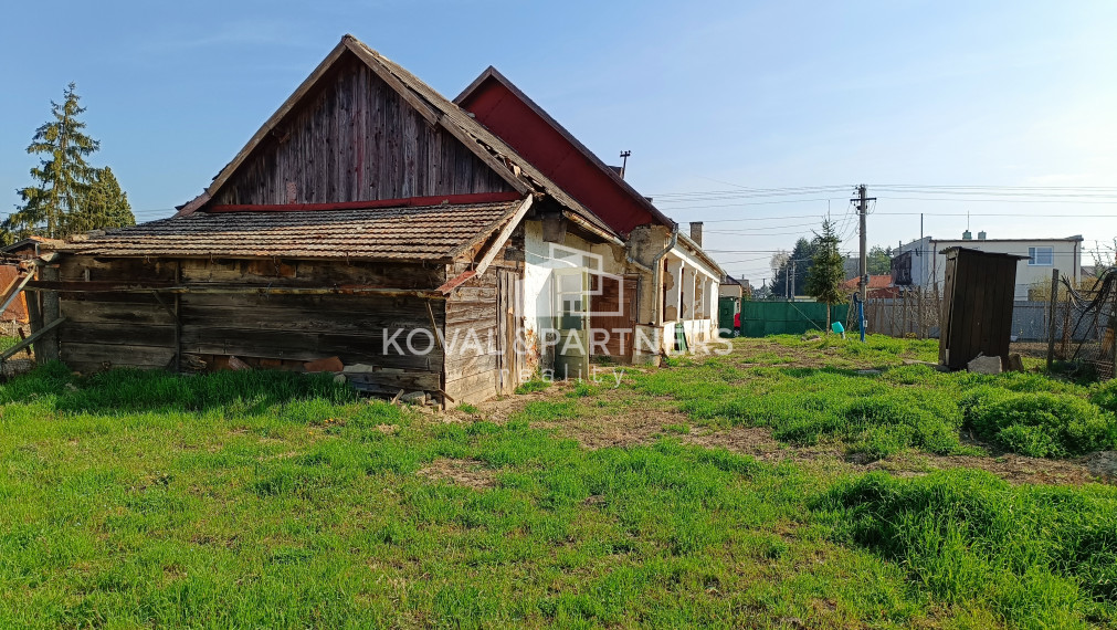 Vidiecky rodinný dom - Tvrdošovce - Nové Zámky