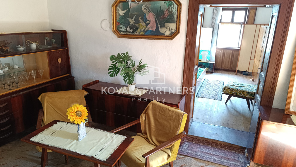 Vidiecky rodinný dom - Tvrdošovce - Nové Zámky