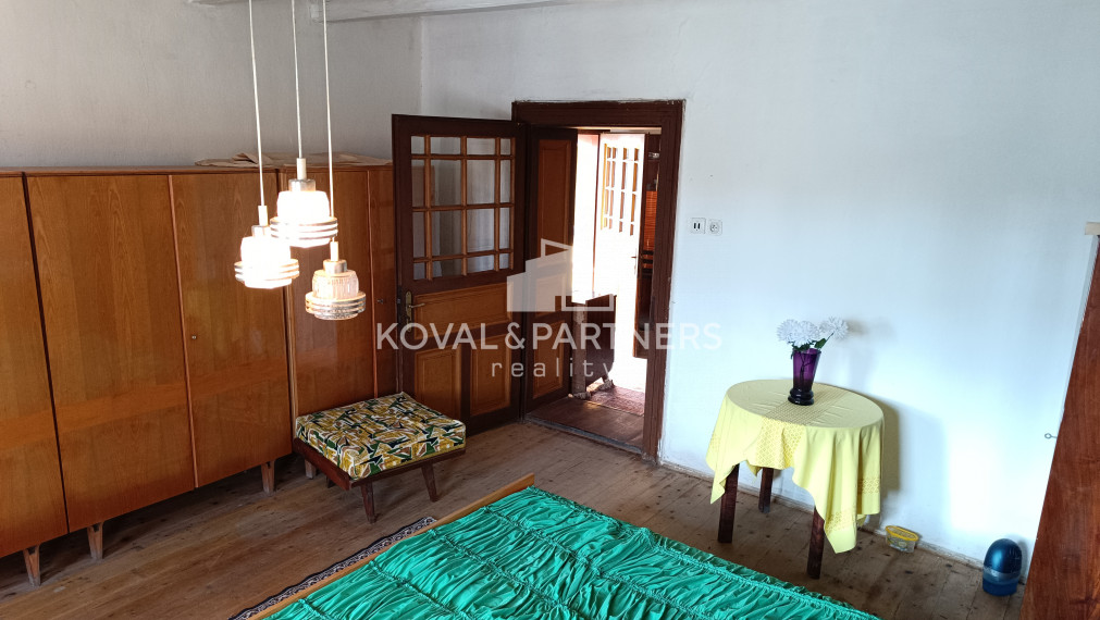 Vidiecky rodinný dom - Tvrdošovce - Nové Zámky