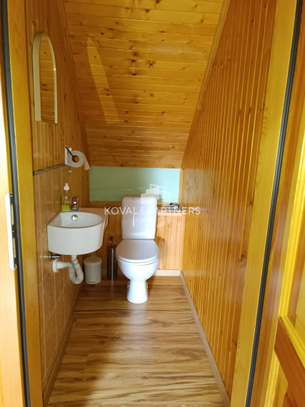 Rekreačný poľovný dom so strelnicou - Horné Otrokovce