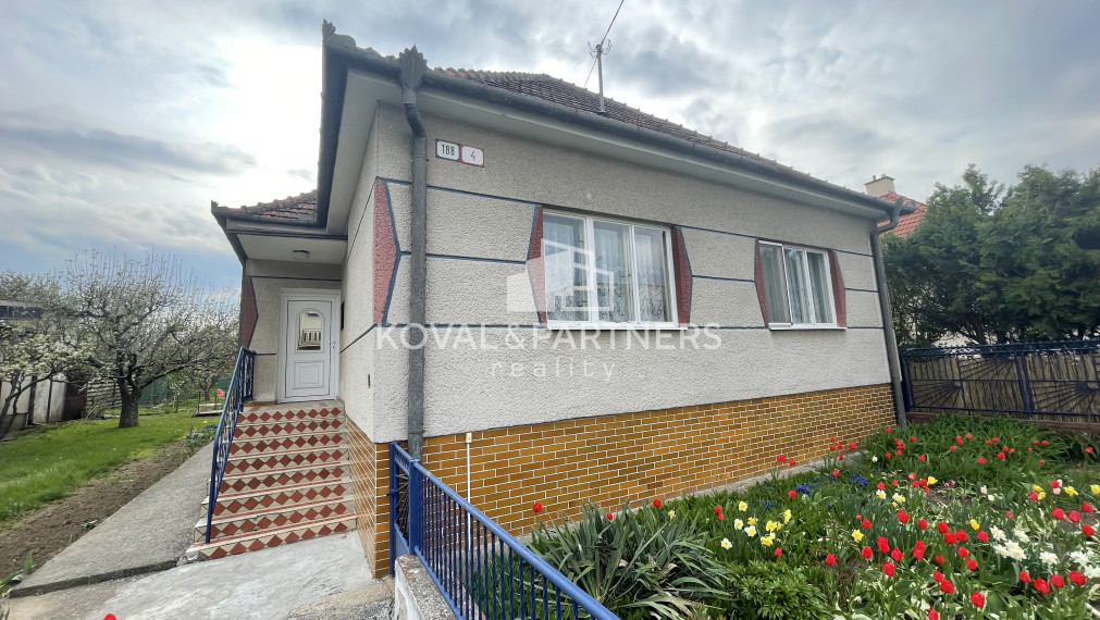 Na predaj rodinný dom v Dolných Krškanoch