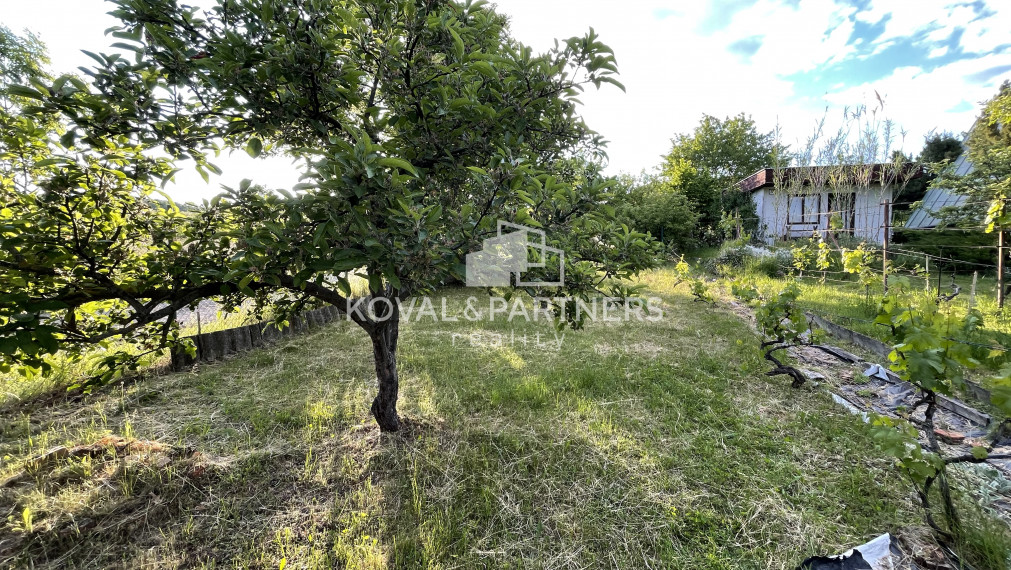 Pozemok určený IBV - Štitáre