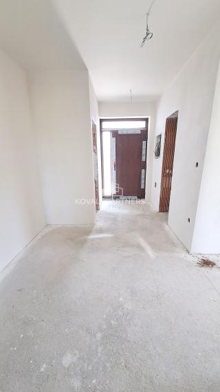 4-izbová novostavba, pozemok 722 alebo 731 m2, Kynek, Nitra