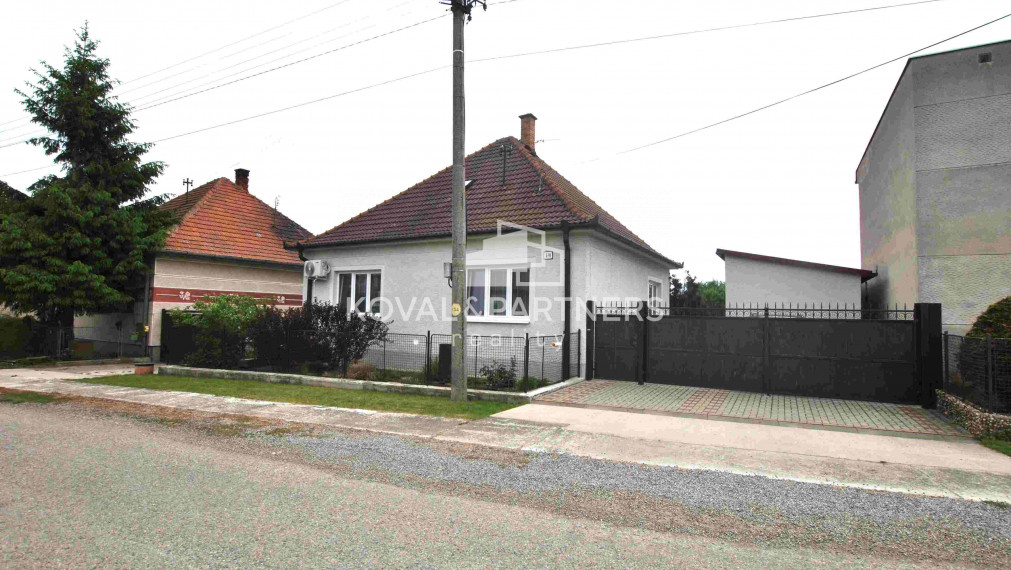Koval & partners ponúka rodinný dom v obci Preselany