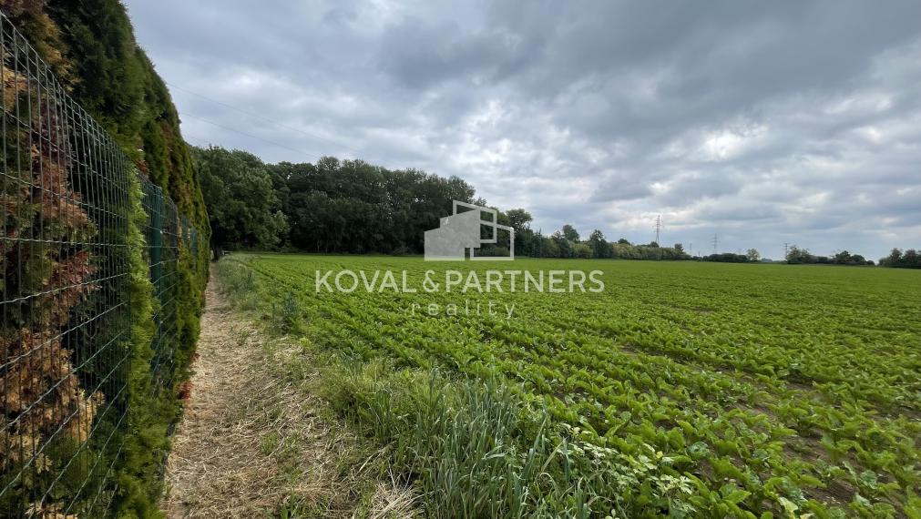 Pozemky v prekrásnej prírodnej časti obce Kajal