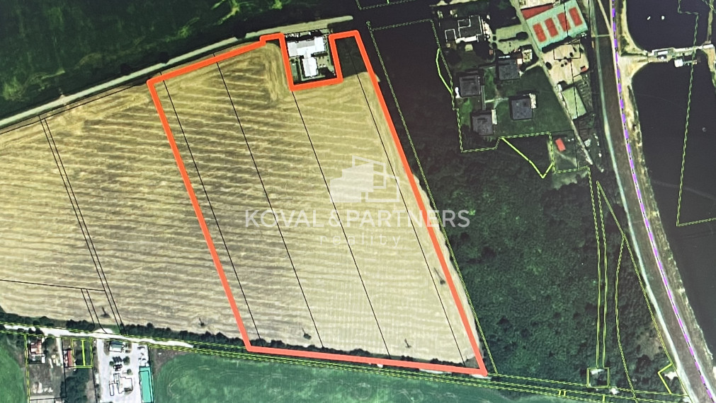 Pozemky v prekrásnej prírodnej časti obce Kajal