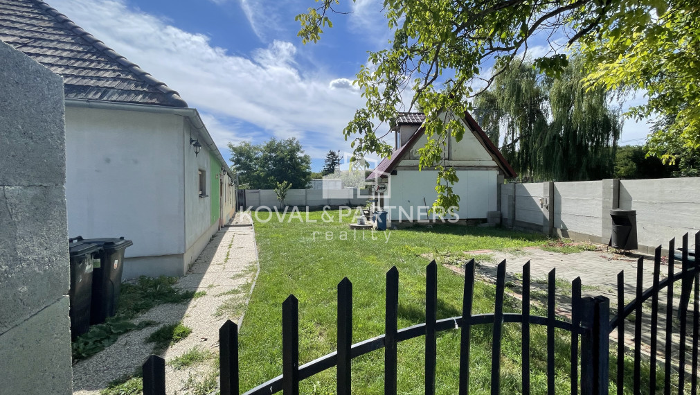 Na predaj rodinný dom v Cabaji