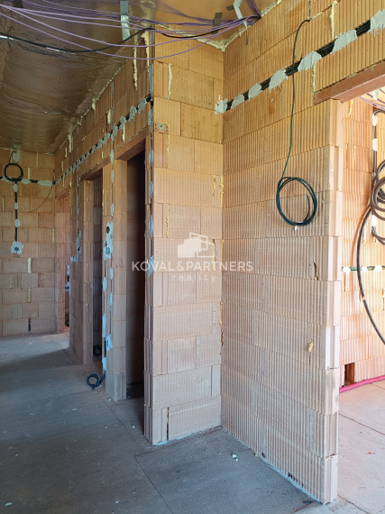 Moderný bungalov - Malý Lapáš - Nitra