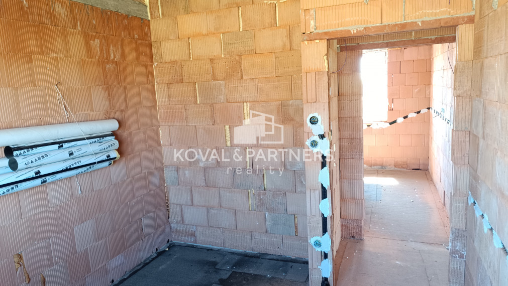 Moderný bungalov - Malý Lapáš - Nitra