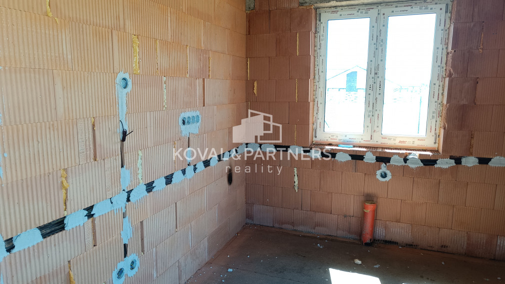 Moderný bungalov - Malý Lapáš - Nitra