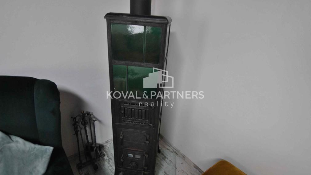 Koval & partners ponúka exkluzívne na predaj rodinný dom v obci Uhliská