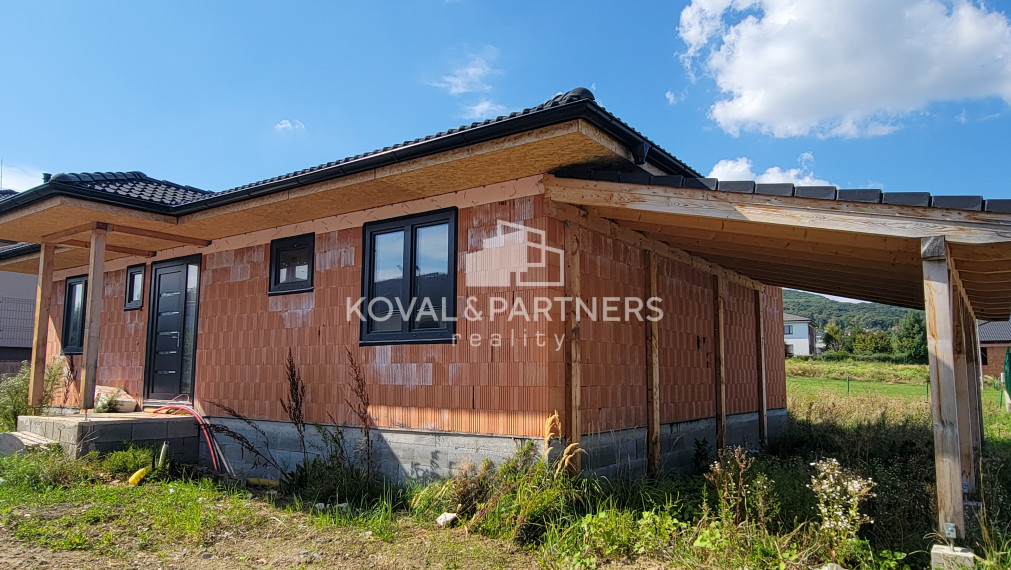 Na predaj 4-izbový rodinný dom, Štitáre