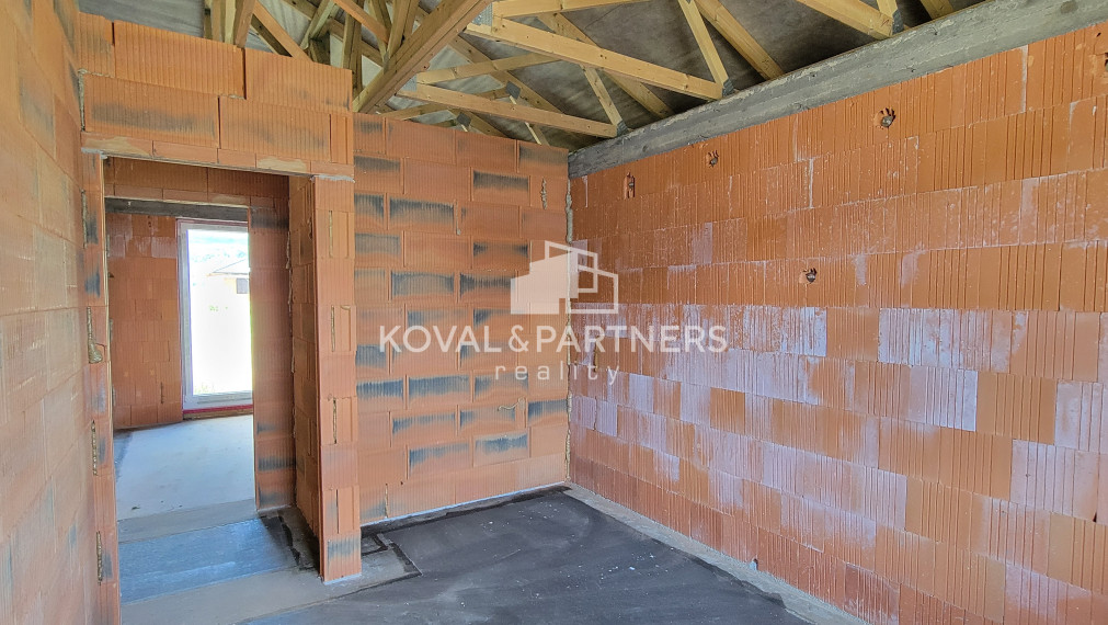 Na predaj 4-izbový rodinný dom, Štitáre