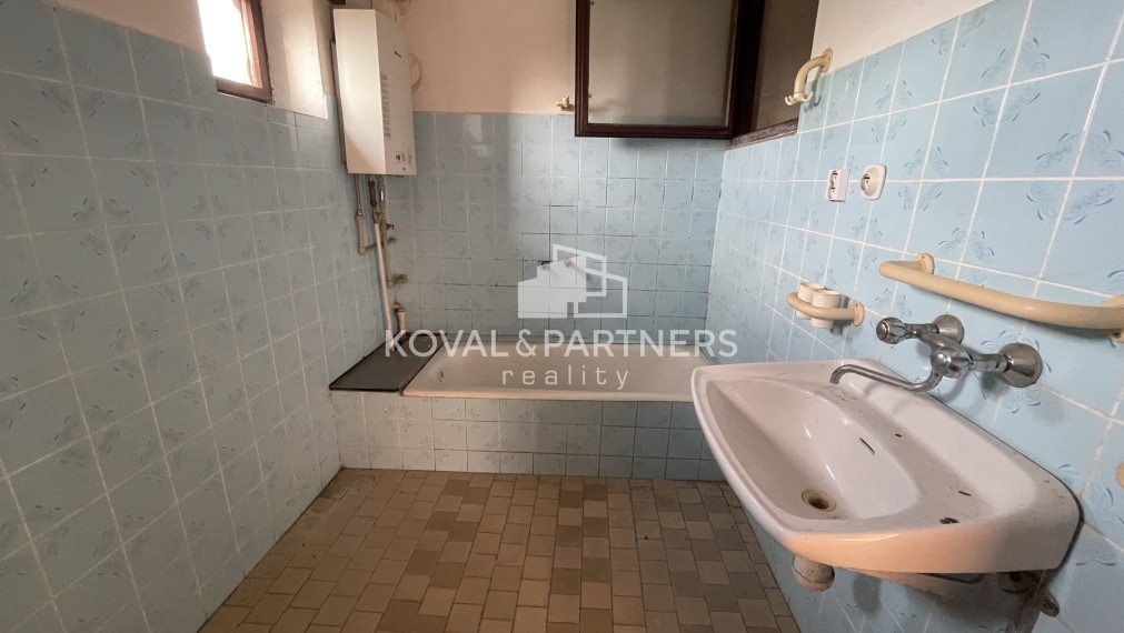 6 izbový Rodinný dom v Nitre - Zobor, pozemok 344 m2