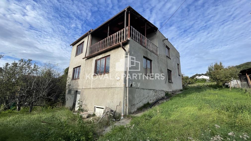 6 izbový Rodinný dom v Nitre - Zobor, pozemok 344 m2