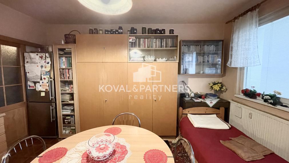 Veľký 1 izbový byt v Nitre