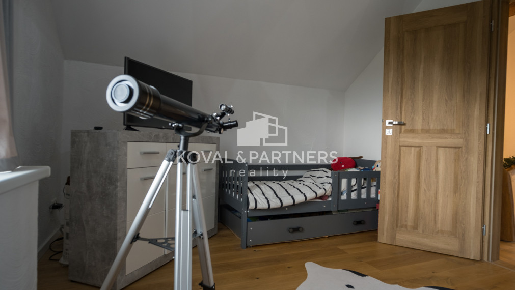 Murovaná CHATA pri rekreačnom stredisku Drozdovo - PREDAJ