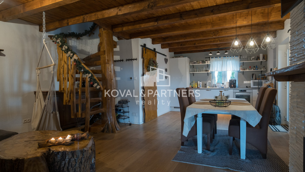 Murovaná CHATA pri rekreačnom stredisku Drozdovo - PREDAJ