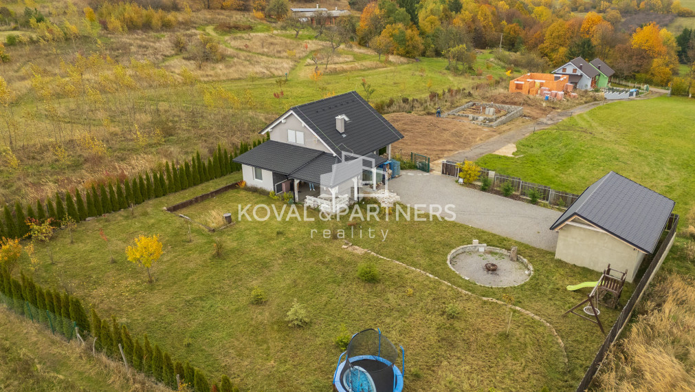 Murovaná CHATA pri rekreačnom stredisku Drozdovo - PREDAJ