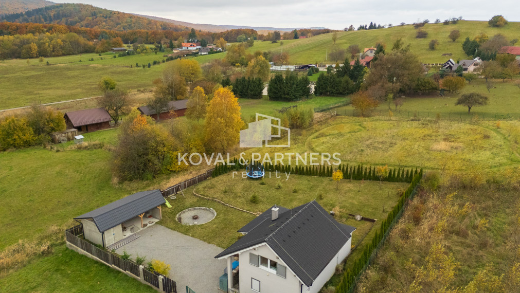 Murovaná CHATA pri rekreačnom stredisku Drozdovo - PREDAJ