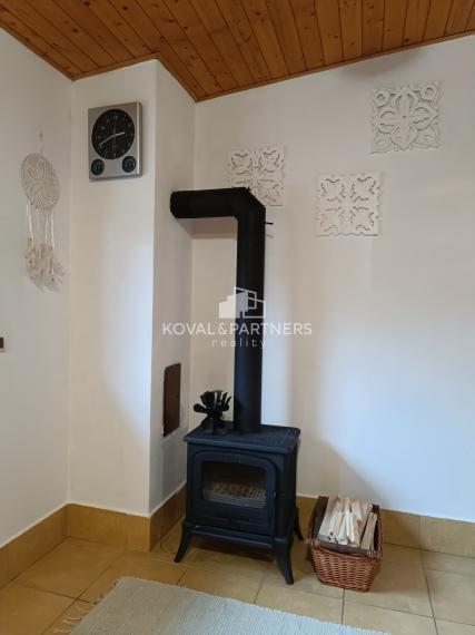 Dva rodinné domy - Cabaj-Čápor - Nitra