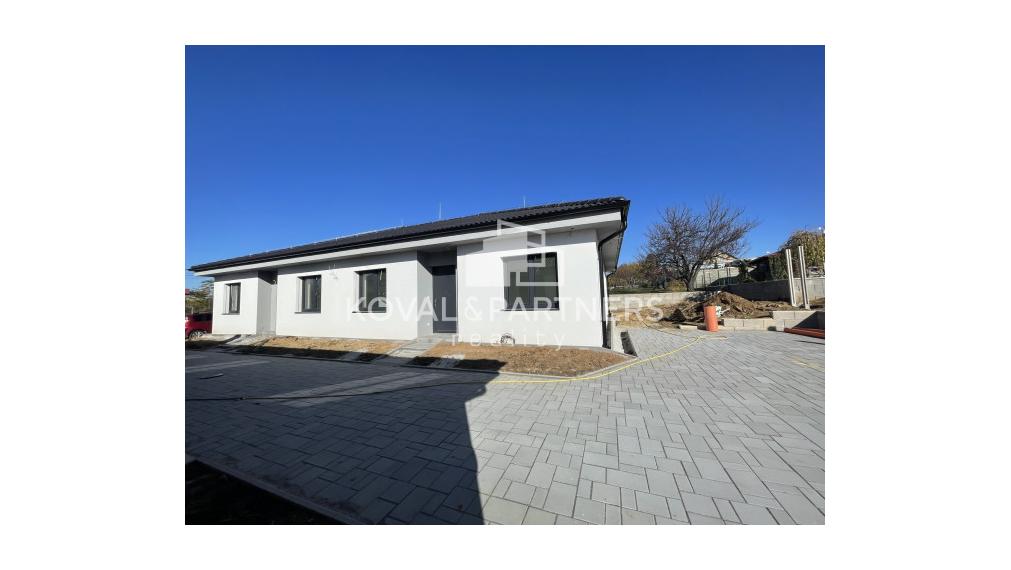 Novostavba 4 izbového rodinného domu v Janíkovciach HOLODOM