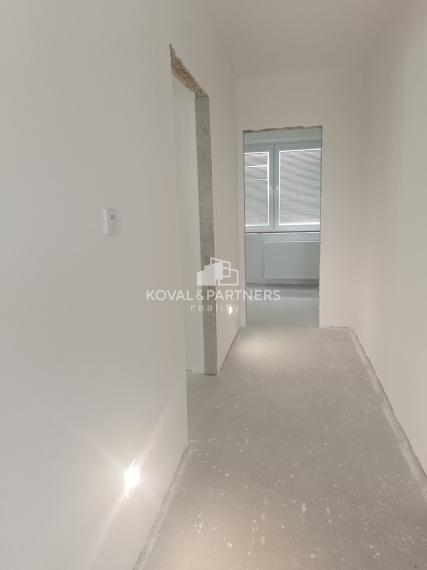 4-izbový poschodový rodinný dom na veľkorysom pozemku - Čeľadice