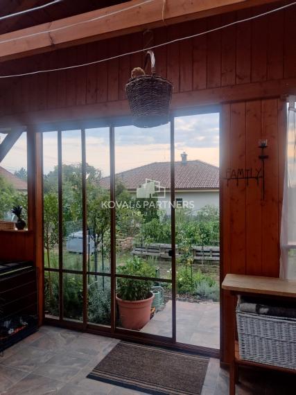 Dva rodinné domy - Cabaj-Čápor - Nitra