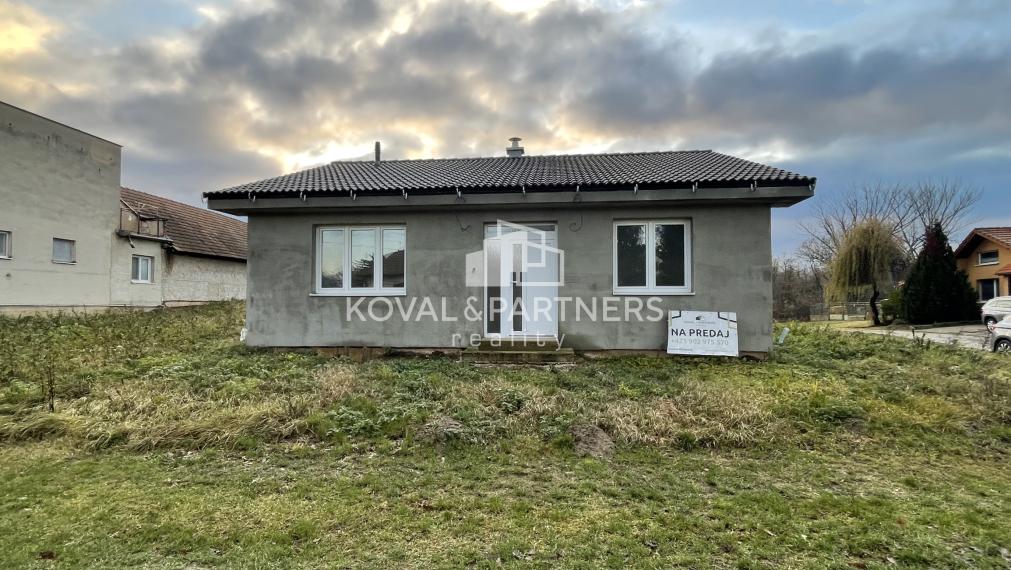 Na predaj novostavba 4 izbového rodinného domu Žitavce