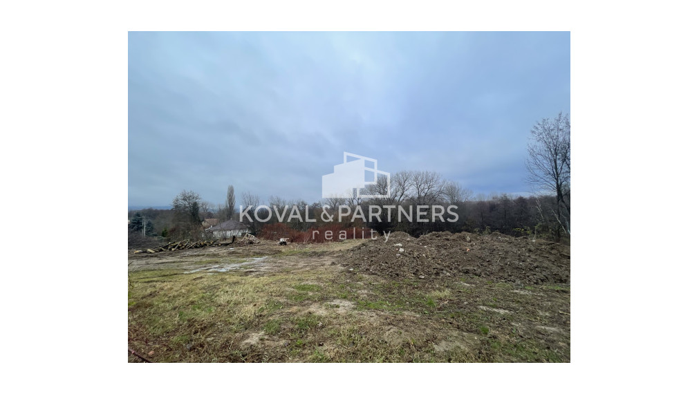 Stavebný pozemok v obci Slažany