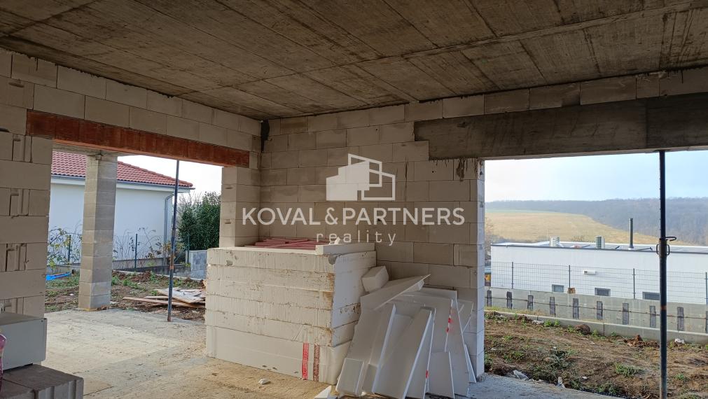 4 izbový rodinný dom - Nitra - Šúdol