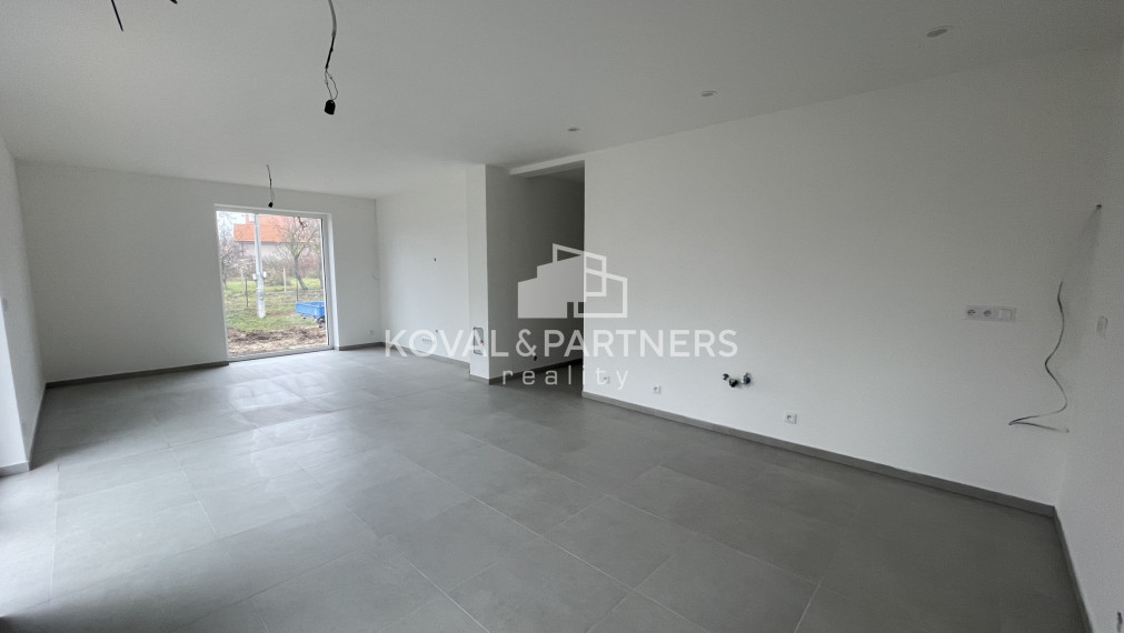 4 izbová novostavba v ŠTANDARDE za cenu HOLODOMU