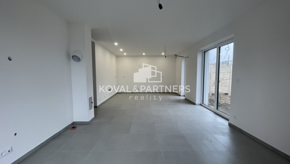 4 izbová novostavba v ŠTANDARDE za cenu HOLODOMU