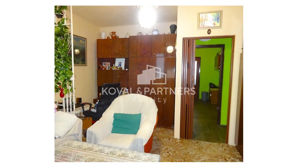 Na predaj 3-izbový byt s logiou 59,30m2 - Levice