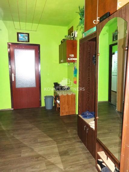 Na predaj 3-izbový byt s logiou 59,30m2 - Levice