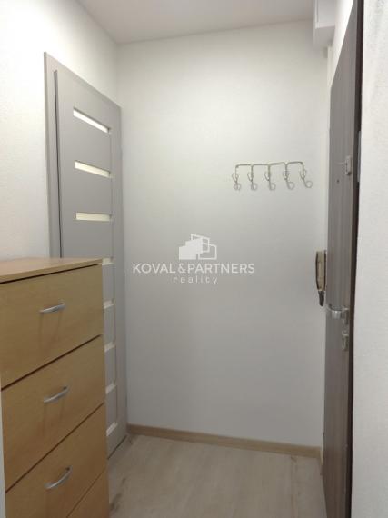 Na prenájom nový, krásny, zariadený 1 izbový byt - Okružná, Levice