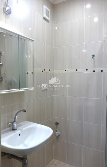 Na predaj 3 izbový byt s logiou - Levice