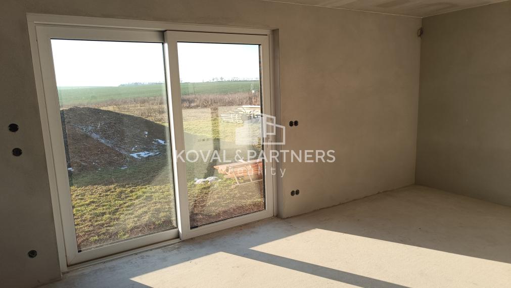 Moderný 4-izbový bungalov - Malý Lapáš - Nitra