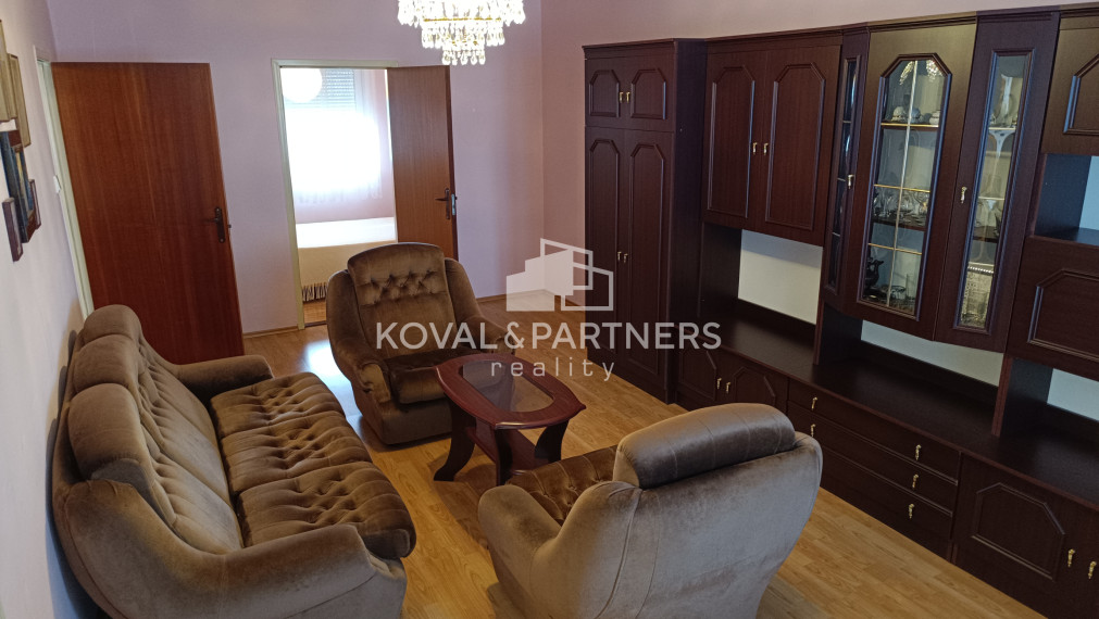 Sympatický 3,5 izbový byt - Sereď