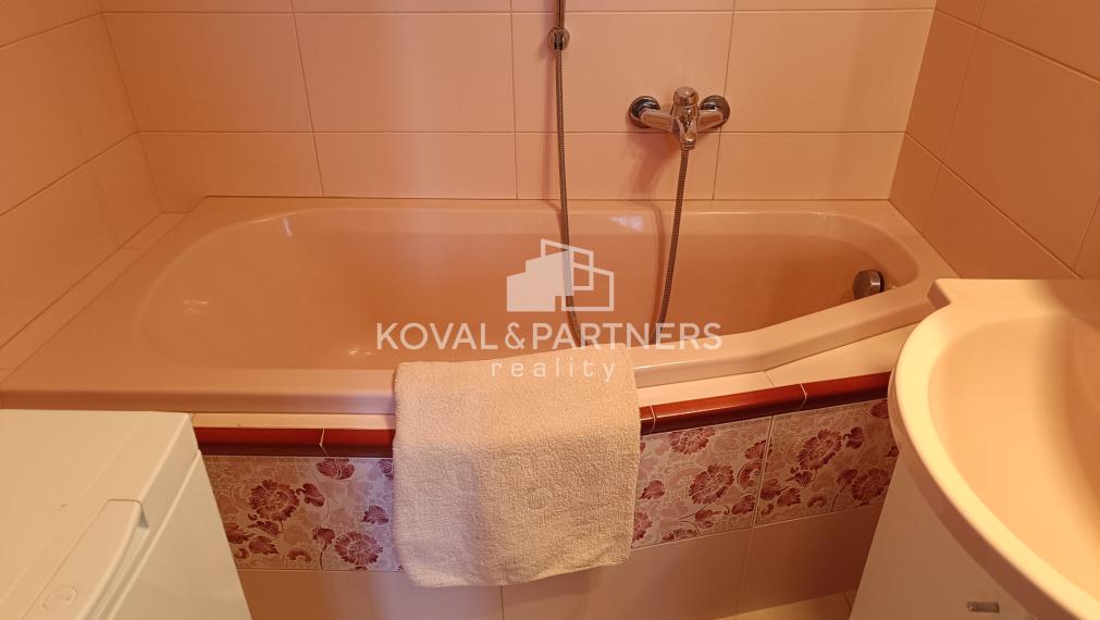 Sympatický 3,5 izbový byt - Sereď