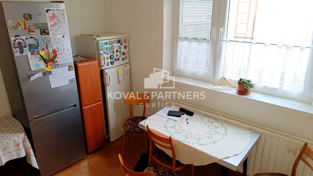 Priestranný rodinný dom - Hrušovany