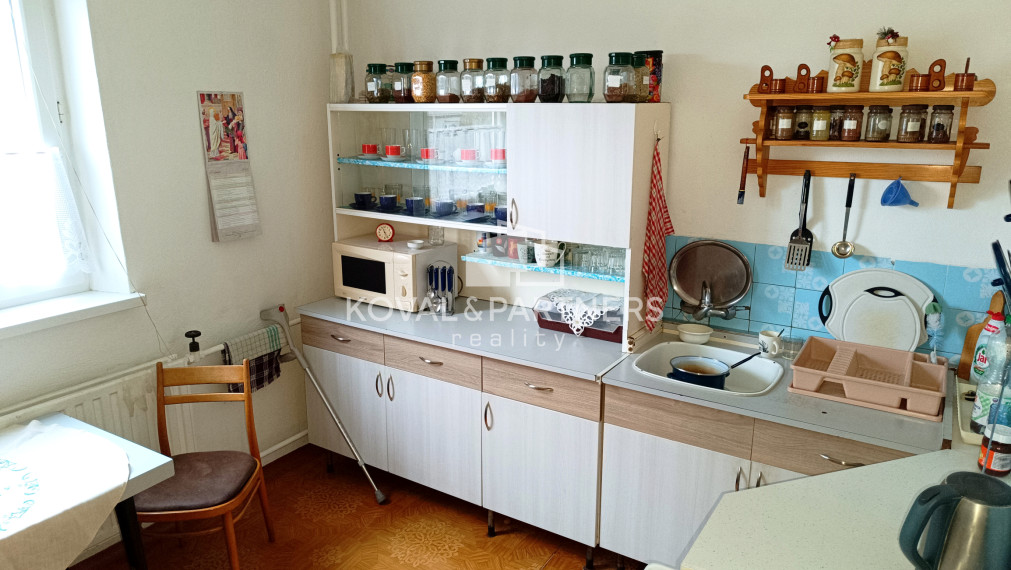 Priestranný rodinný dom - Hrušovany