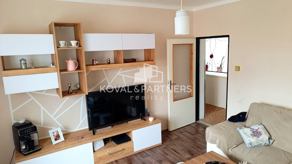 Priestranný rodinný dom - Hrušovany