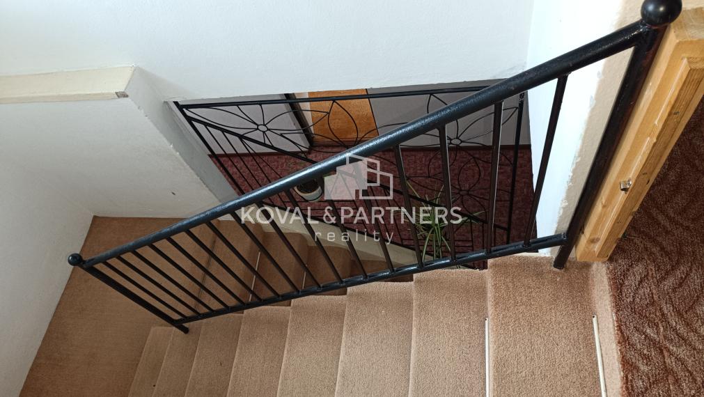 Priestranný rodinný dom - Hrušovany