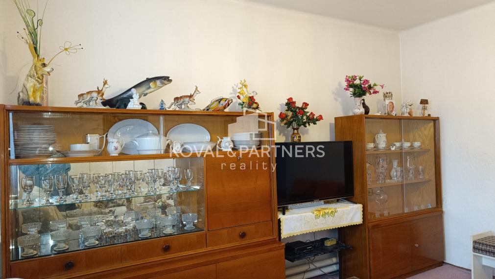 Priestranný rodinný dom - Hrušovany