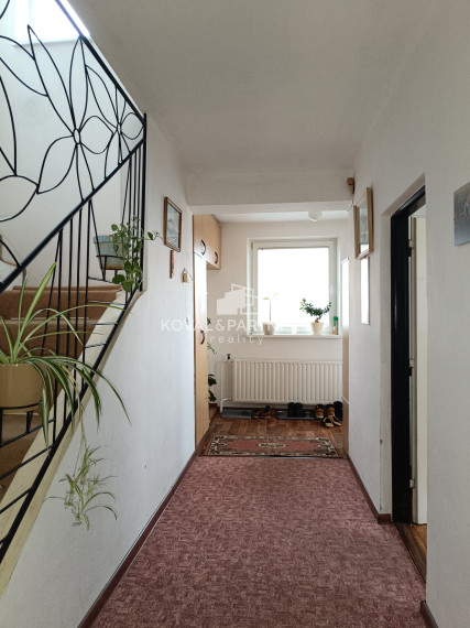 Priestranný rodinný dom - Hrušovany