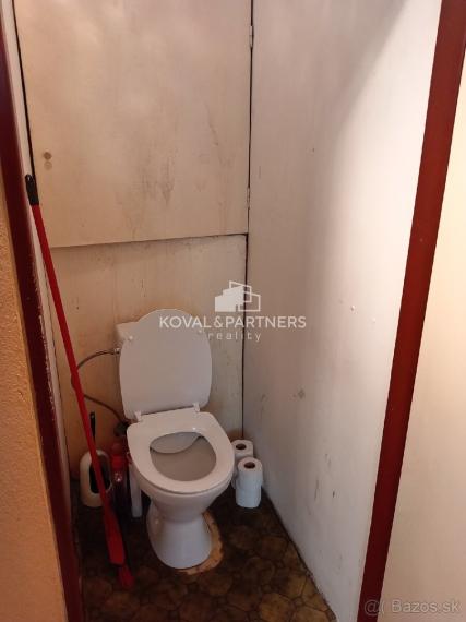 Na predaj 3 izbový byt s balkónom v Nitre na Klokočine