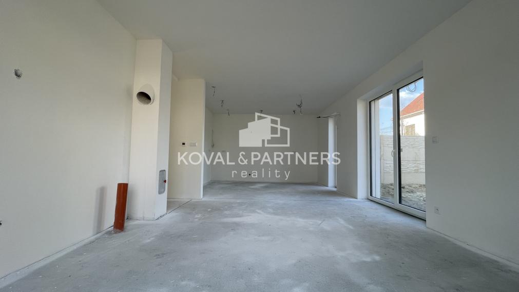 Novostavba 4 izbového rodinného domu v Janíkovciach HOLODOM - 3D obhliadka